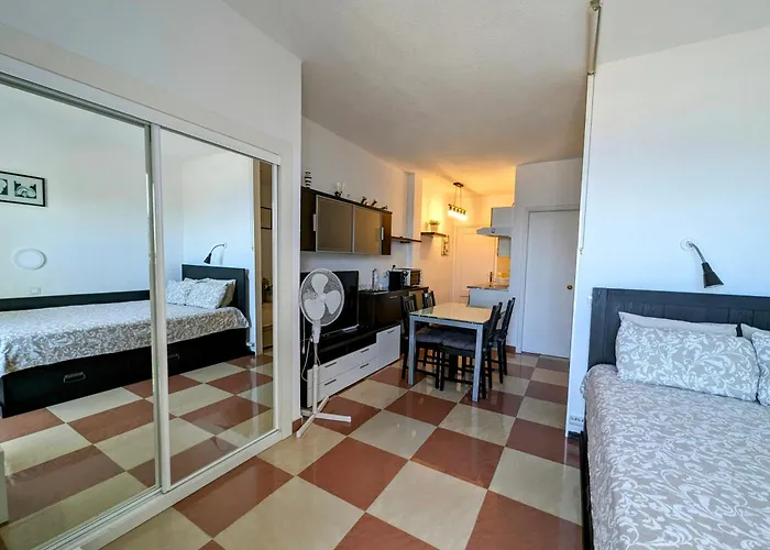 شقة Tenerife - Ocean View And Internet Wifi Optical Fiber - For Rent *